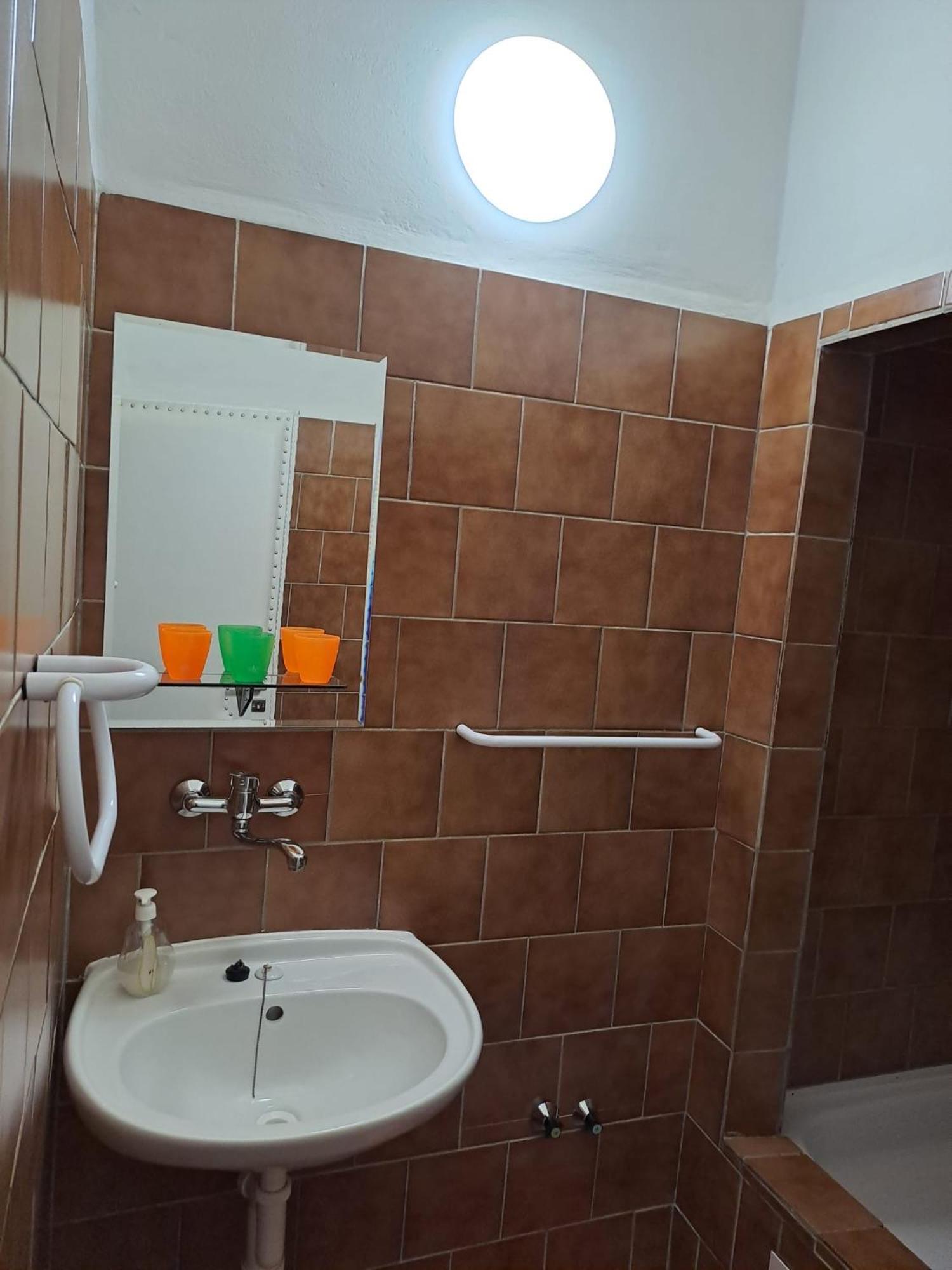 Hotel Kamenny Vrch โคมูตอฟ ภายนอก รูปภาพ